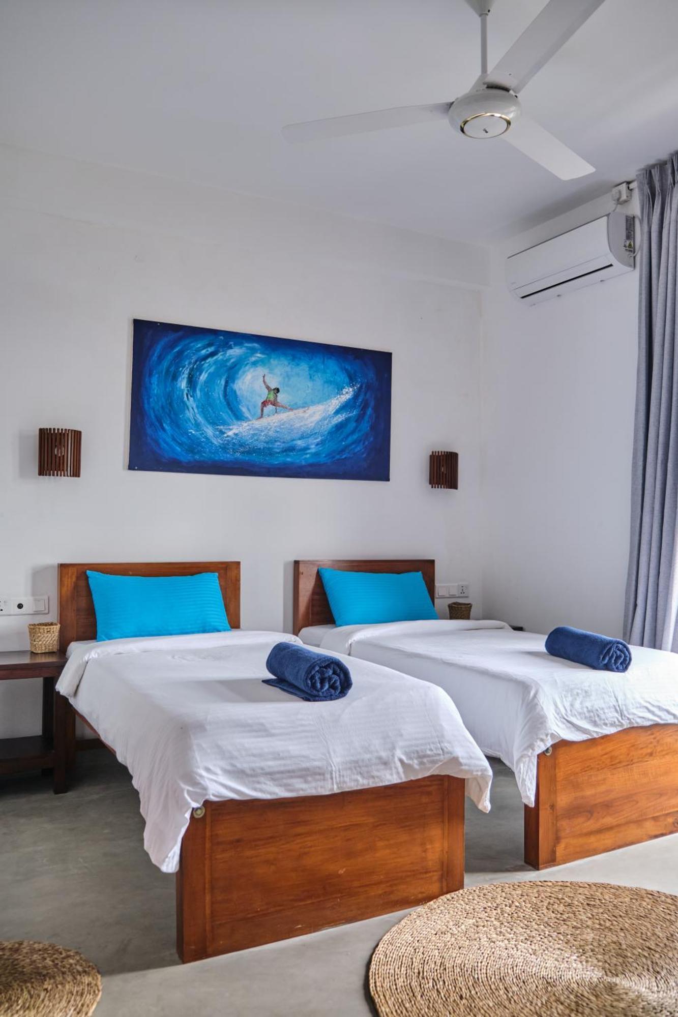 Ruma Surf Hotel Ahangama Exterior foto